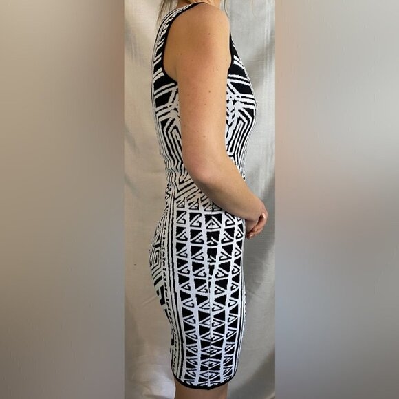 John + Jenn Night by  Night Line Brook Dress Ladies SM - Picture 14 of 16